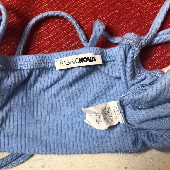 Tie Crop Top - Picture 3 of 7